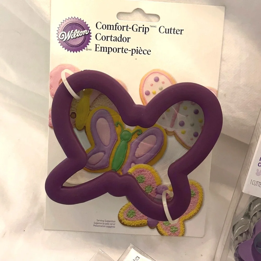 Wilton Cookie Cutter Set Multicolor New Butterfly Flower Linzer Sandwich 4pc